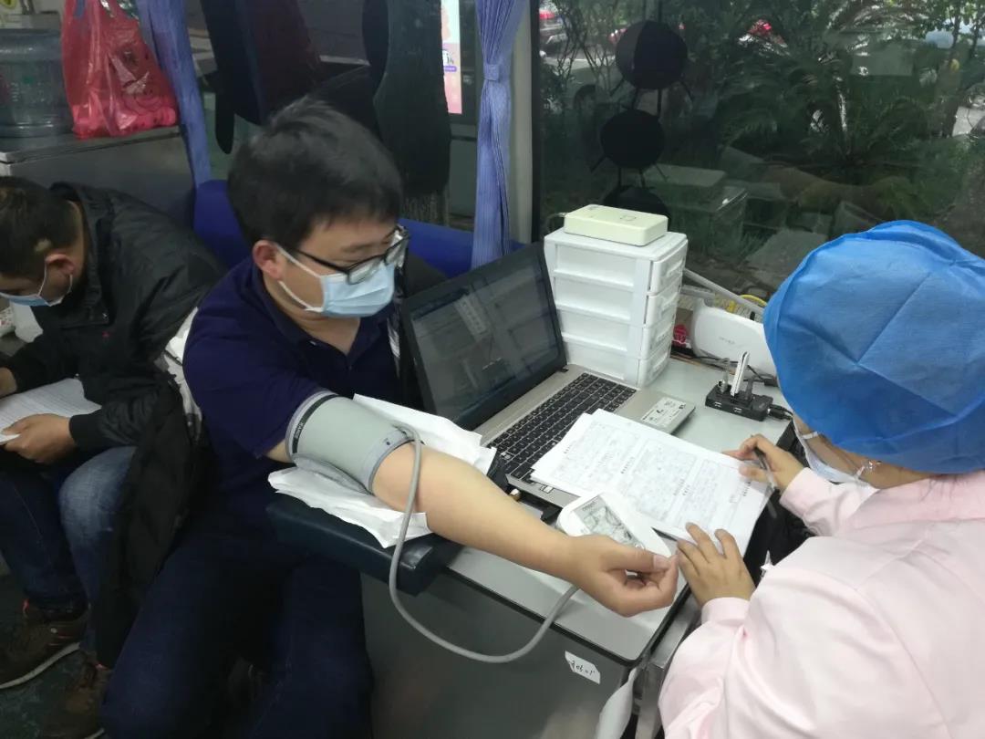 愛心獻(xiàn)血，溫暖中國，湖南萬達(dá)在行動！